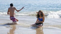 Ba�istas en la playa de Silgar, Sanxenxo