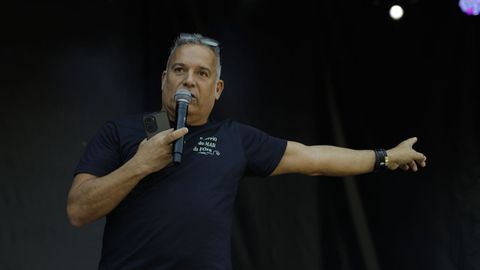 Paco Lodeiro, pregonero de la Festa dos Porcos de Laba�ou. 