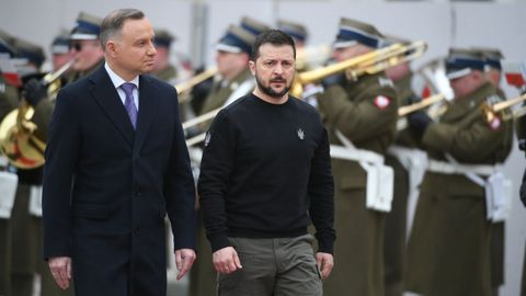 El presidente polaco, Andrzej Duda, recibiendo a Volod�mir Zelenski en Varsovia el pasado 5 de abril.