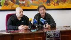 Santiago Pereira, organizador de la octava edici�n de Superdeportivos , con el concejal en funciones de O Carballi�o, Jos� Rafael Castro-Gil Seijas