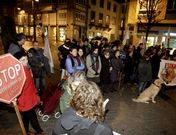 Una de las concentraciones de Stop Desafiuzamentos ante la Subdelegaci�n del Gobierno.