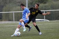 El Villestro hizo valer un gol de Miguel ante el Arz�a. 