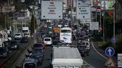 ATASCO EN PONTE PASAXE Y ALFONSO MOLINA POR UN ACCIDENTE