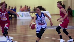 Ana Su�rez es clave para el Star Center Uni Ferrol