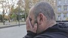 El padre del joven que se llev los microbuses, este sbado en Ferrol. 