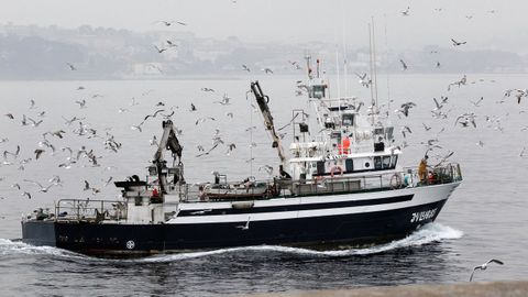 El cerquero Xurel Uno entrando en el puerto de A Corua en una imagen de archivo