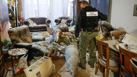 Un misil iran� cay� en el sal�n de una vivienda en la ciudad israel� de Rehovot.