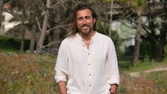 Rub�n Prieto Tom� tiene 40 a�os y lleva veinte vinculados al surf. En el 2006 abri� la Escola de Surf Costa da Morte en Nemi�a (Mux�a).