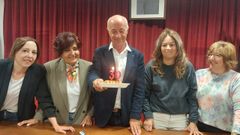 Gonzalo Durn se rode hoy de concejalas de su gobierno para soplar las velas de los 30 aos en la alcalda de Vilanova