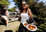 Vilaxo�n despidi� ayer con buenos mejillones el verano gastron�mico de la r�a de Arousa.