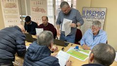 Propietarios de parcelas de As P�as rubricaron el acta del expediente de expropiaci�n para la construcci�n del bulevar. 