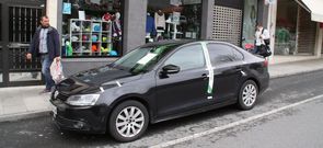 La Guardia Civil precint� el taxi del acusado. 