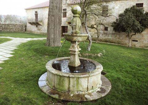 La fuente es el testimonio de un importante cambio en Li�ares. 