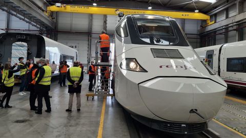 La imagen exterior de los Alvia también ha cambiado con una nueva capa de pintura