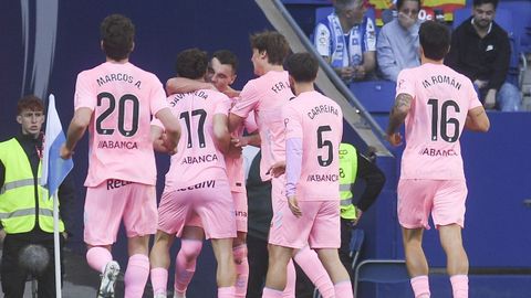 Claudio Gi�ldez introdujo dos cambios en el once del Celta ante el Espanyol repecto a la jornada anterior.