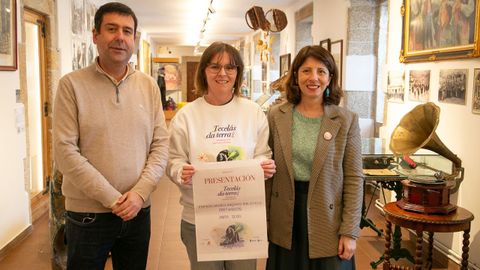 Diego Fern�ndez, Tania Merelas y Soledad Agra,�na presentaci�n.