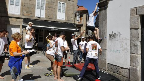 Primera edicin de  la copa gallega de escalada urbana que se celebr en Pontevedra