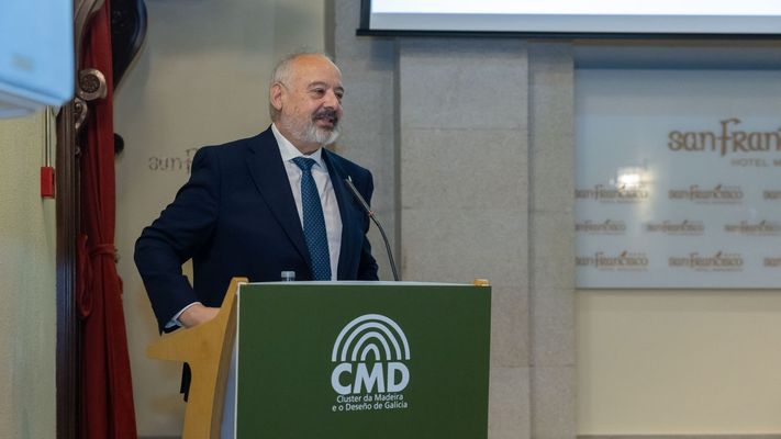 Jos� Manuel Iglesias, durante o acto de celebraci�n polo vix�simo quinto aniversario do Cl�ster da Madeira e o Dese�o