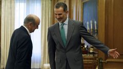 El primero en visitar al rey fue el diputado del Partido Regionalista C�ntabro, Jos� Mar�a Maz�n