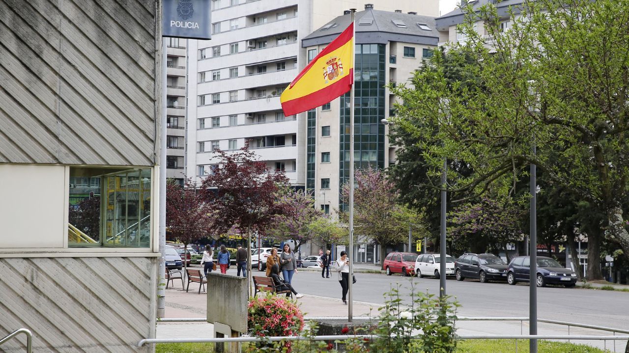 Arrestan en Ourense a los integrantes de un grupo itinerante horas después de perpetrar un hurto por el método de «la siembra» en A Coruña