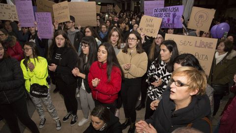 Carballo, convocada por el C�rculo Feminista