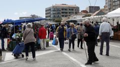 El s�bado se celebr� el mercadillo en la capital barbanzana, que estuvo muy concurrido