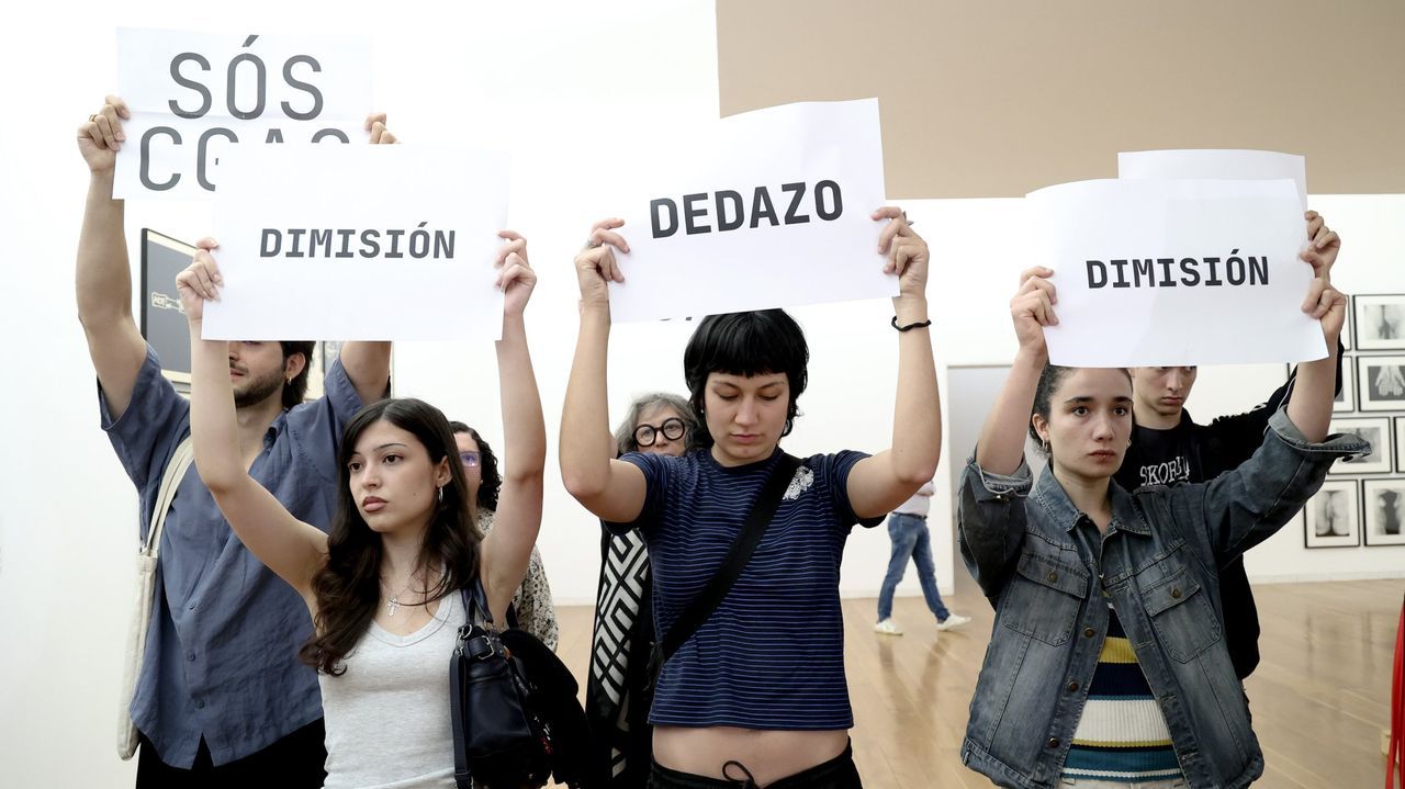Asociaciones profesionales presentan un recurso administrativo en contra del proceso de elección de la dirección del CGAC