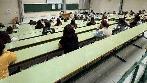 Examen de oposiciones en Asturias.