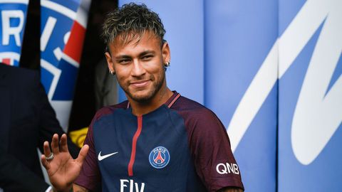 Presentaci�n de Neymar con el PSG