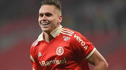 Alemao, con Internacional