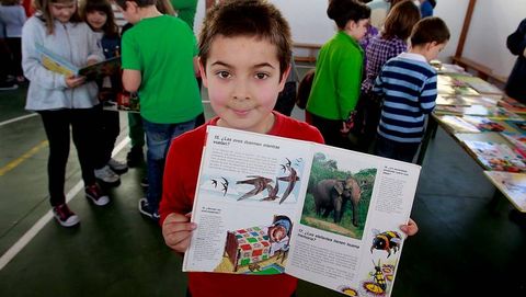 A Coru�a conmemora el D�a del Libro