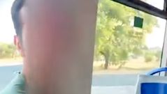 Graba a un hombre masturb�ndose en el autob�s