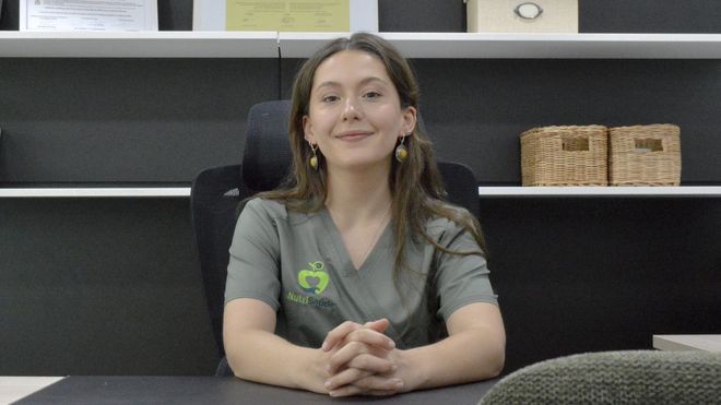 Laura Naveiras, en su cl�nica de la calle Real