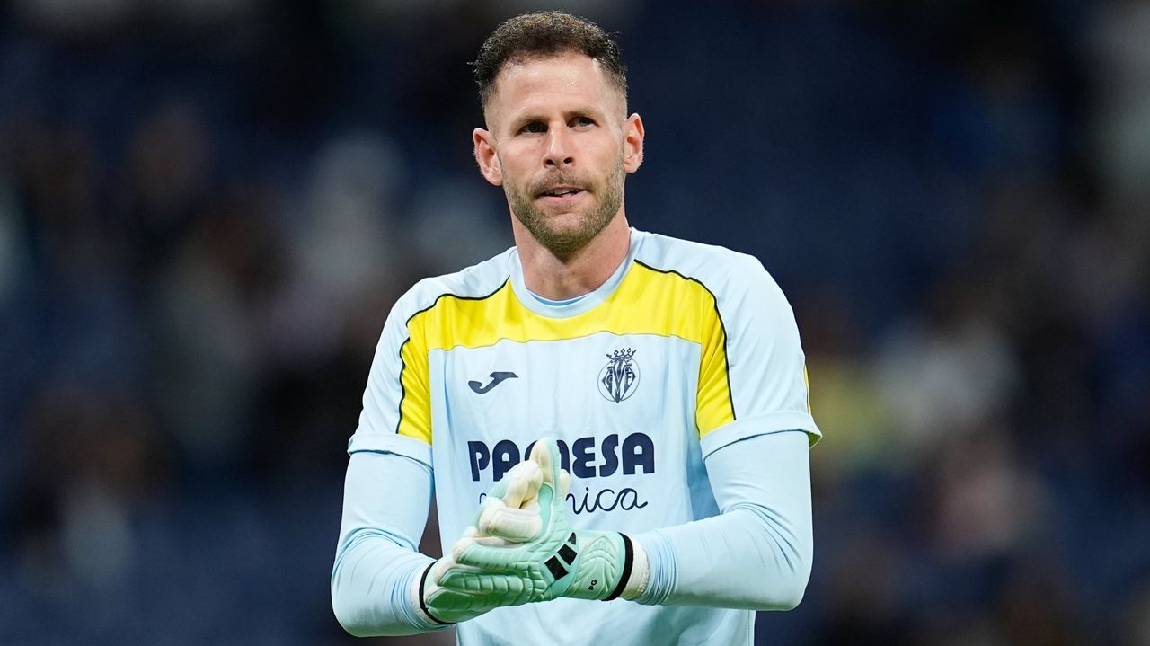 Peter Gulacsi, portero del Villarreal, sufre un robo a mano armada en su casa