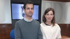 La concejala de centros sociales, Lourdes García, y el profesor de violonchelo Antonio Peña, en la presentación de esta nueva iniciativa 