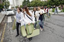 Alumnos de Restauraci�n durante una protesta celebrada el 30 de septiembre del 2013. 
