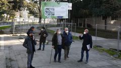 Reuni�n sobre el Gafos del concejal de Desenvolvemento Sostible, Iv�n Puentes (a la derecha), con la asociaci�n de vecinos de Campolongo