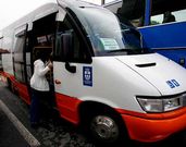 Los minibuses cubren las rutas propias de los municipios.