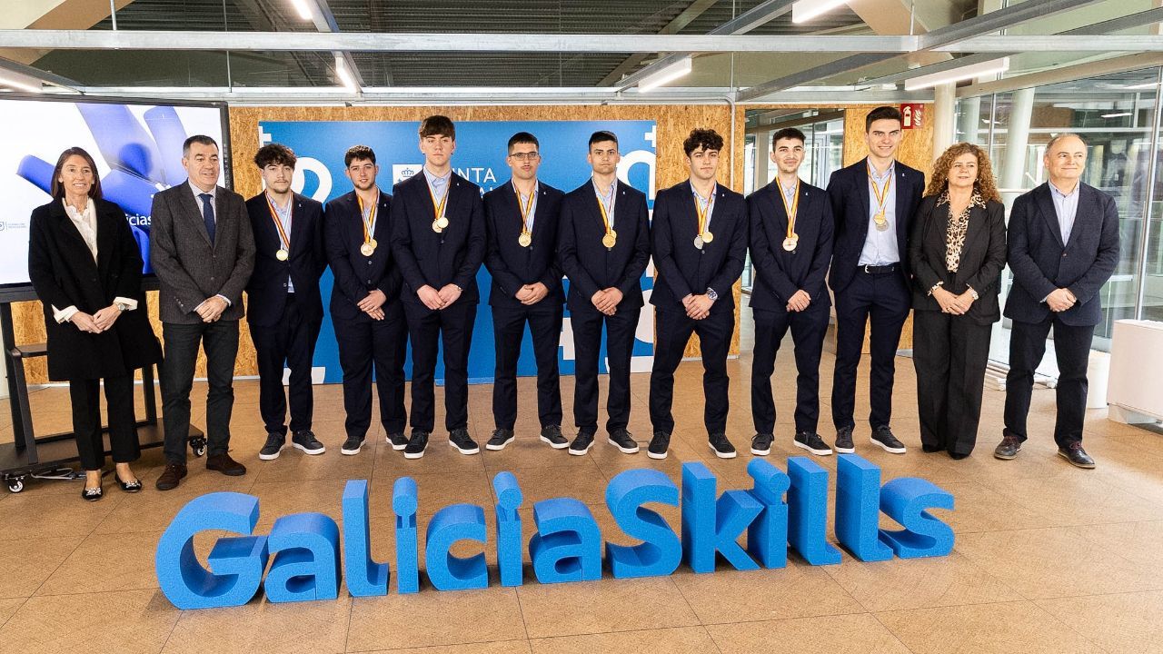 Los estudiantes con medalla en las olimpiadas nacionales de FP: «Es un orgullo representar a Galicia y dejarla en lo más alto»