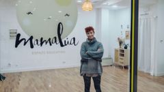 Cristina Blanco Cardoso delante del espacio educativo Mamal�a, que ha puesto en marcha en Ourense