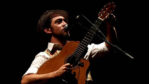Jueves 23 | Ra�l Rodriguez