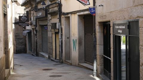 Calle San Miguel, vac�a por el estado de confinamiento
