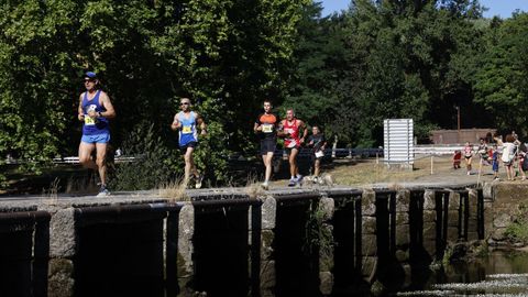 Leiro celebra 41 historias de su carrera popular.La zona de O Salgueiral fue el eje de la clsica de O Ribeiro