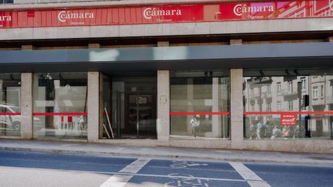 Las obras en la antigua tienda de Adolfo Domnguez ya son visibles