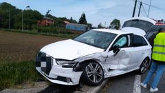 Estado en el que qued� uno de los turismos implicados en el accidente.