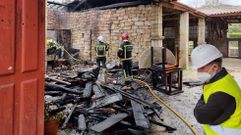 Incendio no almac�n do edificio do Museo do Coiro.