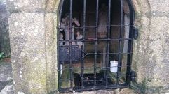 Uno de los petos de �nimas asaltados en A Lama