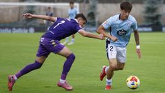 El jugador del Celta Fortuna Pablo Gavi�n, en el partido ante el Guadalajara de la ida en Barreiro.