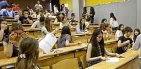 La Facultade de Ciecias Sociais (en la imagen), la Escola de Forestais y el centro de recursos educativos de la ONCE fueron las sedes. 