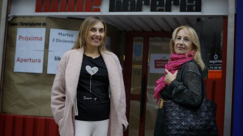 Chech y Rosy Cagiao, copropietarias de la librera Lume, que reabrir el prximo 2 de diciembre. 